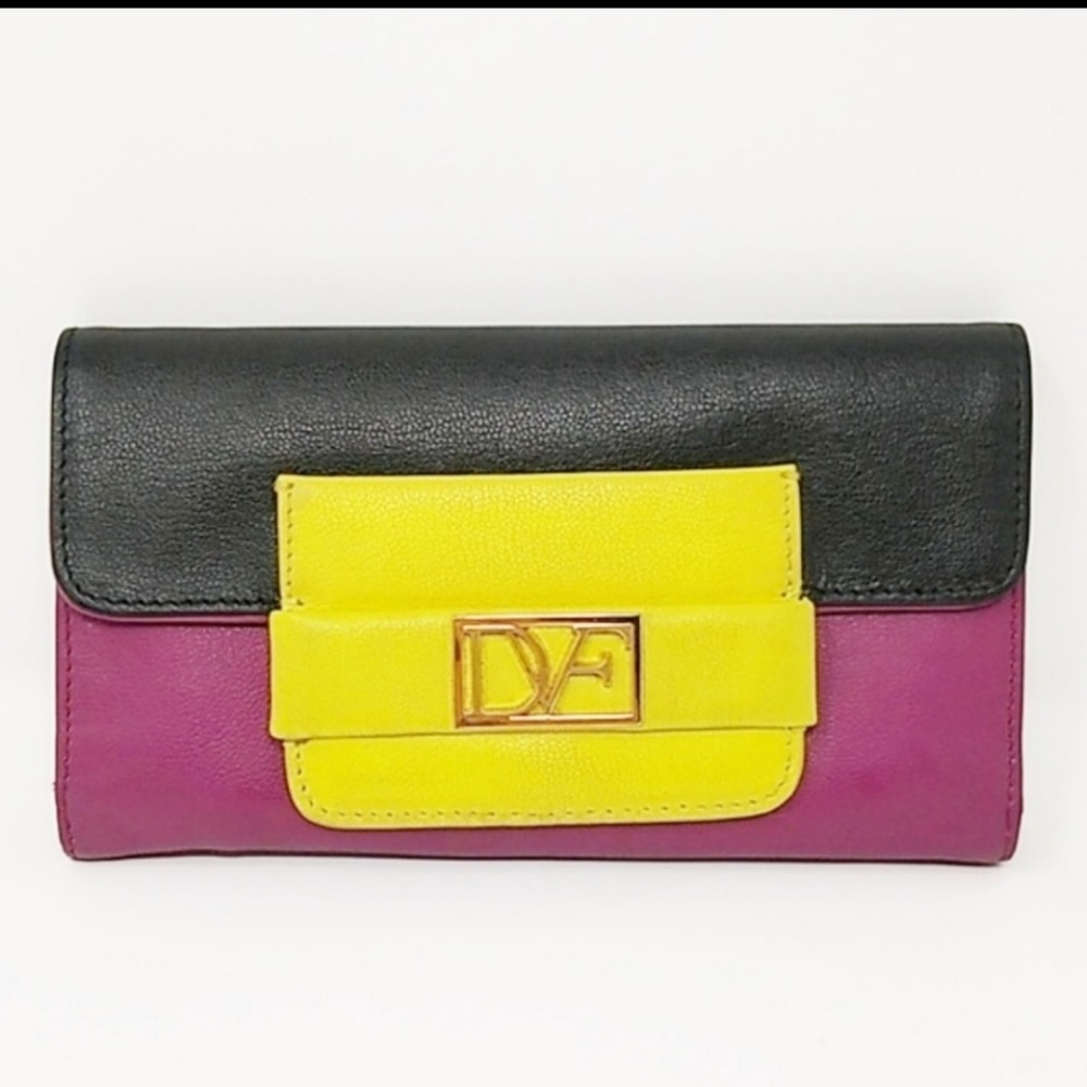 Diane von Furstenberg | DVF monogram wallet